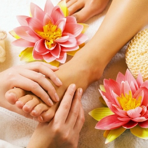 GOLD NAILS & SPA - pedicure